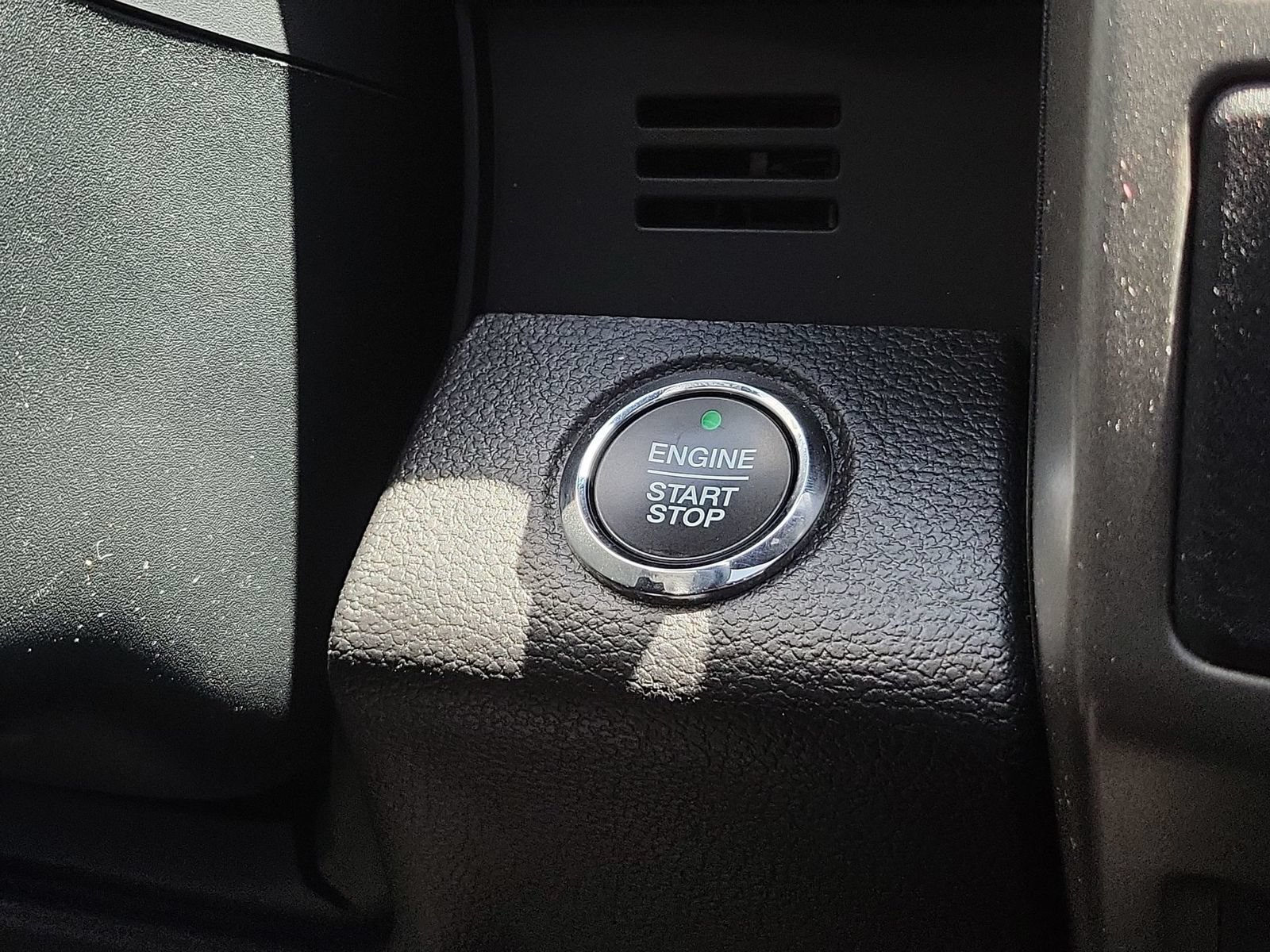 Used 2021 Ford Expedition XLT RWD image 17