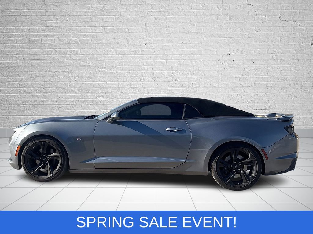 Used 2020 Chevrolet Camaro SS image 2