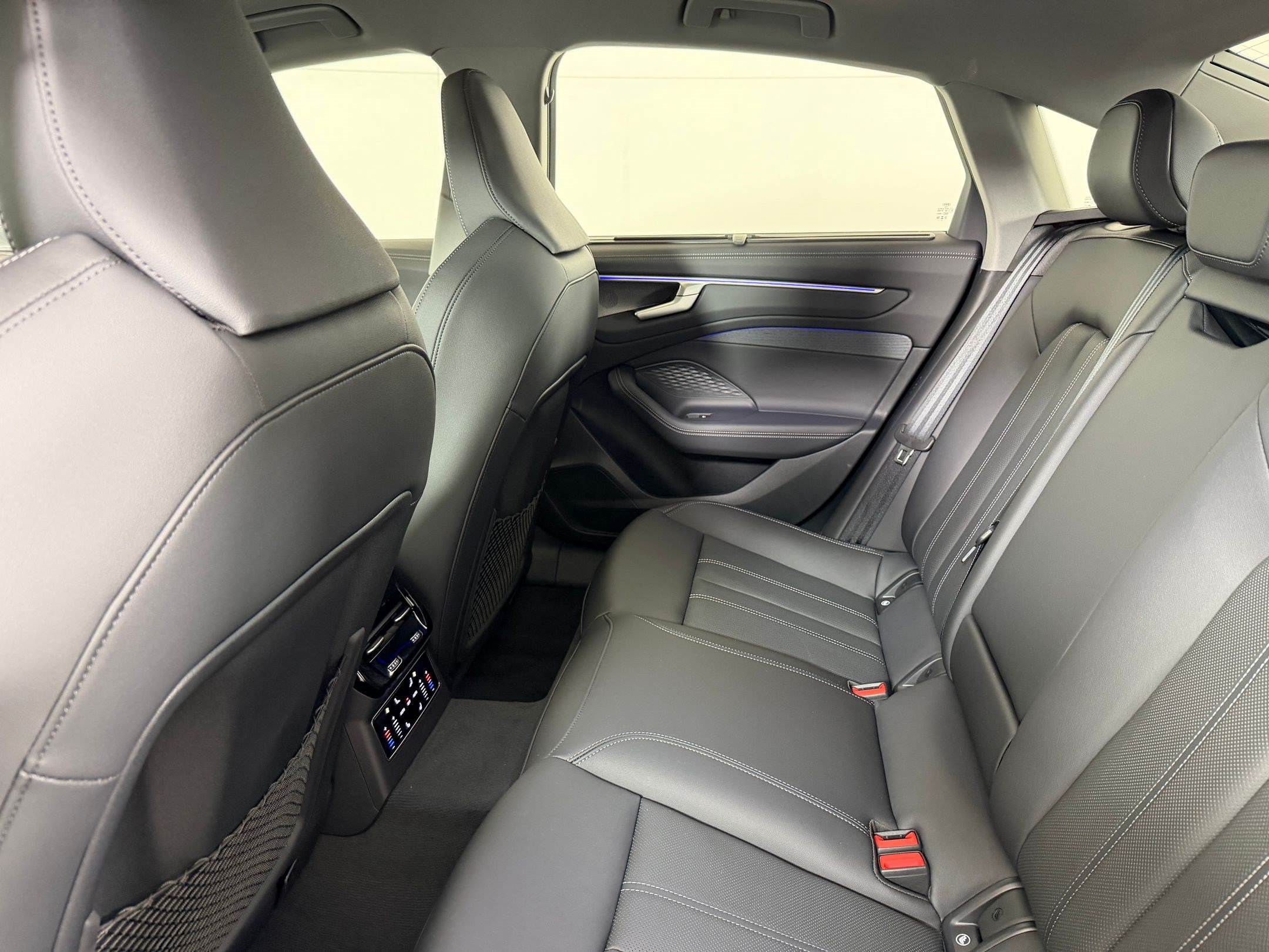 New 2026 Audi A6 Premium Plus AWD/4WD image 23