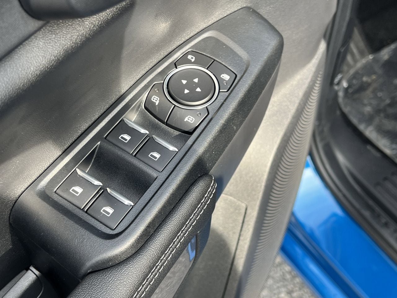 New 2025 Ford Ranger XLT w/ Technology Package RWD image 15