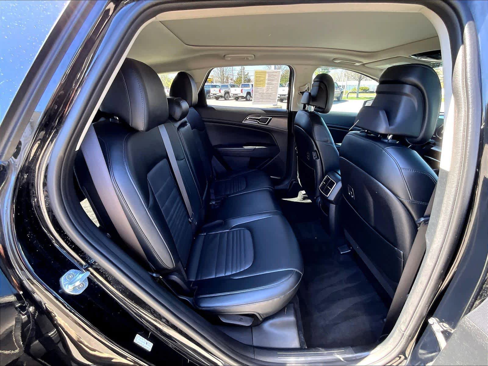 Used 2023 Kia Sportage SX AWD/4WD image 16