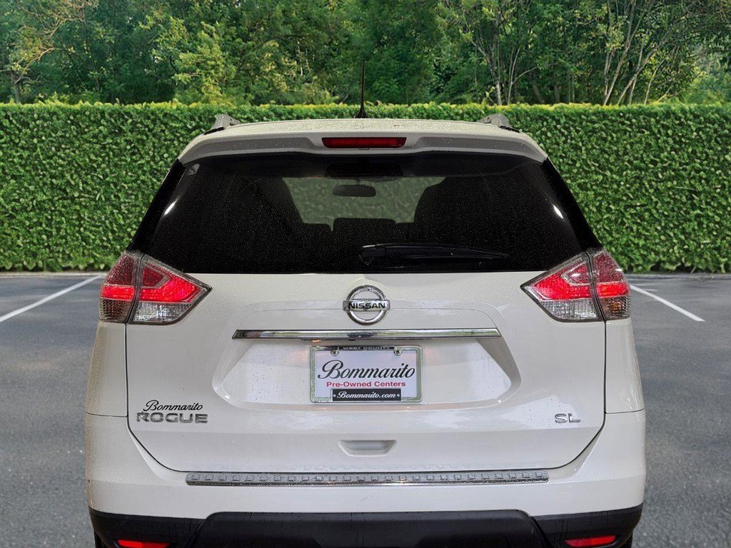 Used 2016 Nissan Rogue SL w/ SL Premium Package FWD image 5