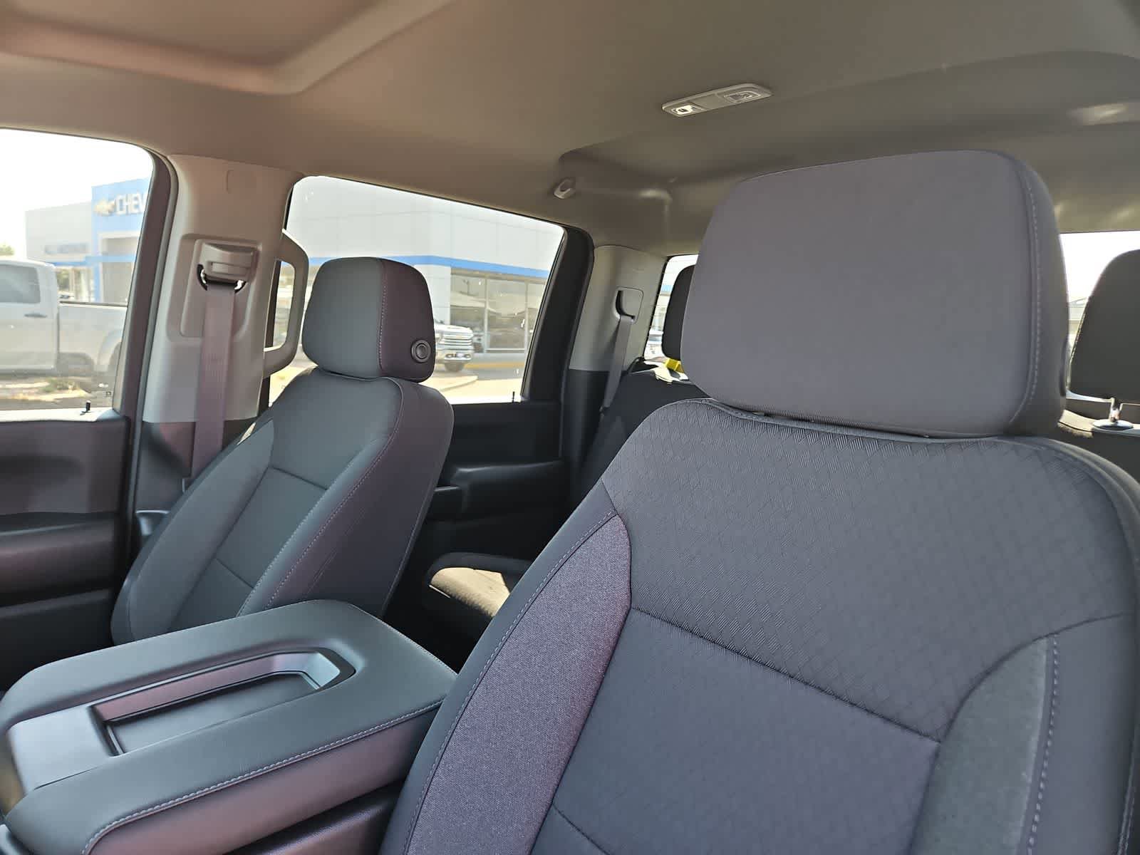 Used 2025 Chevrolet Silverado 2500 Custom w/ Custom Convenience Package AWD/4WD image 19