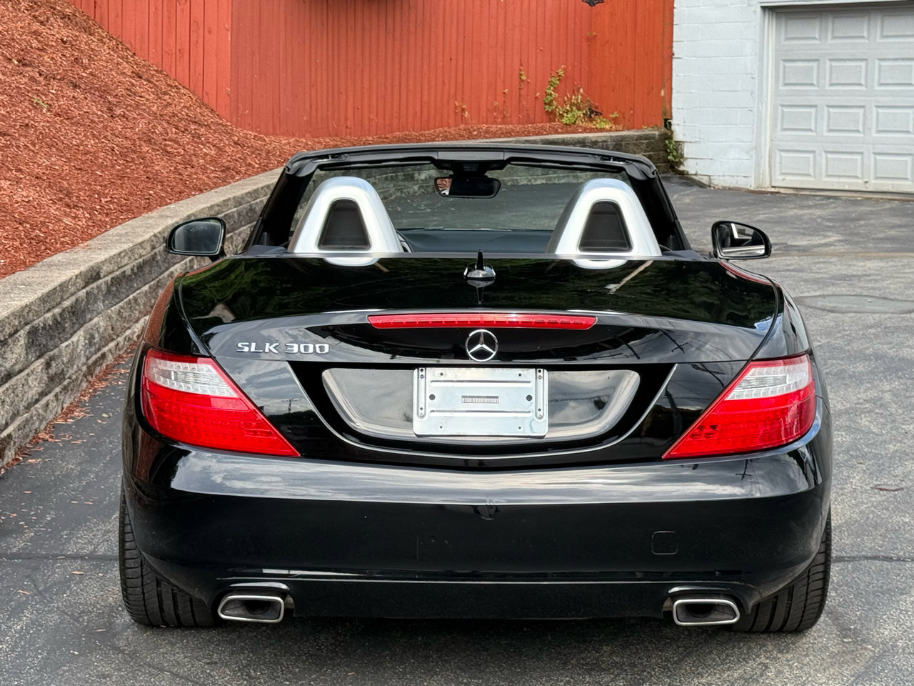 Used 2016 Mercedes-Benz SLK 300 2dr Roadster SLK 300 image 8