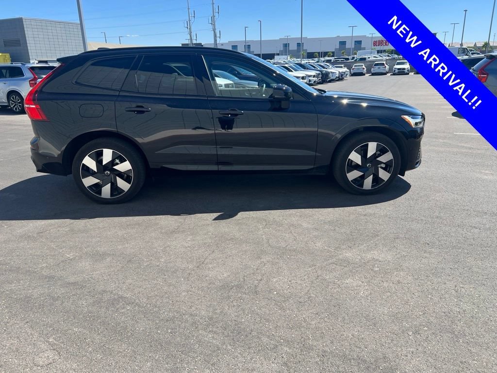Certified 2024 Volvo XC60 T8 Plus w/ Climate Package AWD/4WD image 3