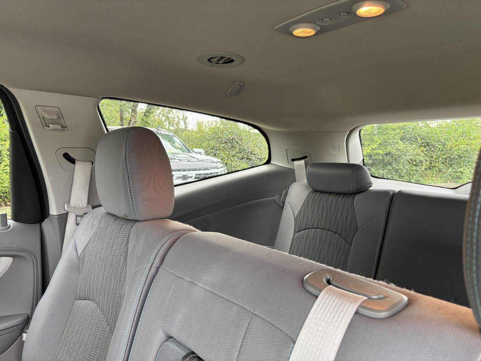Used 2014 Chevrolet Traverse LS FWD image 19