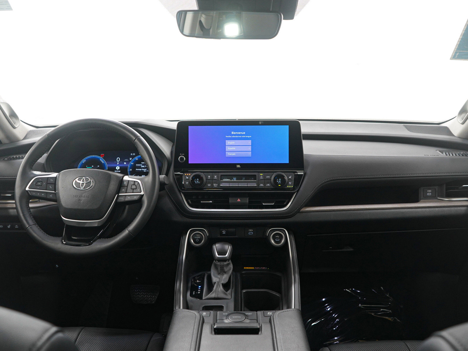 Used 2024 Toyota Grand Highlander Limited AWD/4WD image 14