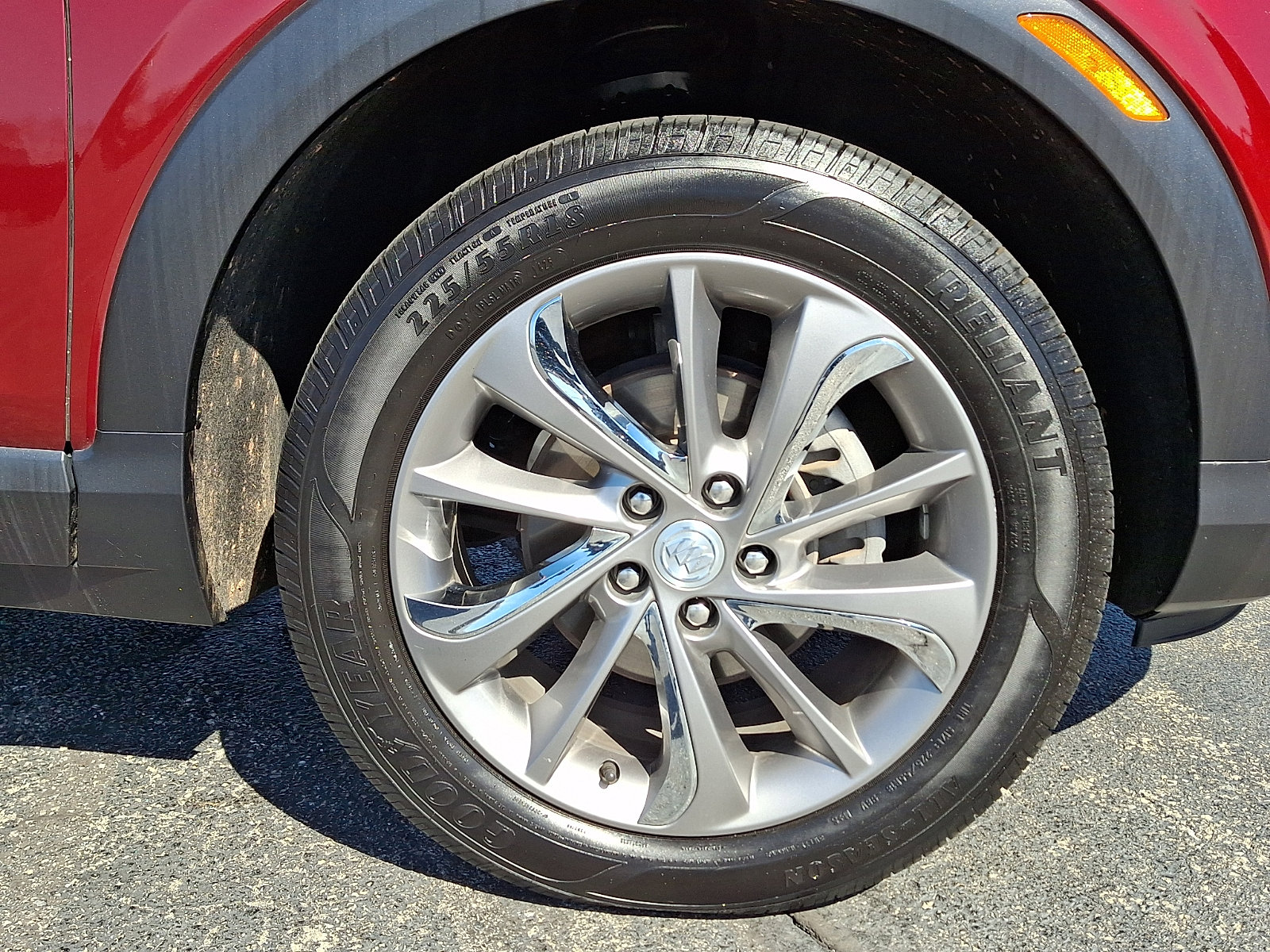 Used 2022 Buick Encore GX Essence w/ Experience Buick Package image 10