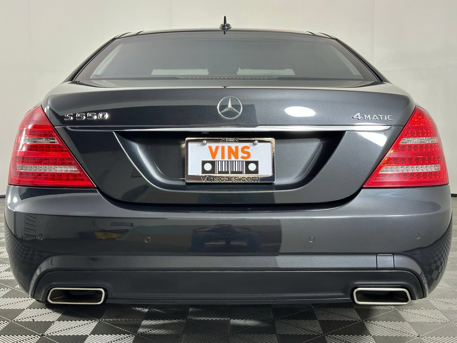 Used 2011 Mercedes-Benz S 550 4MATIC image 27