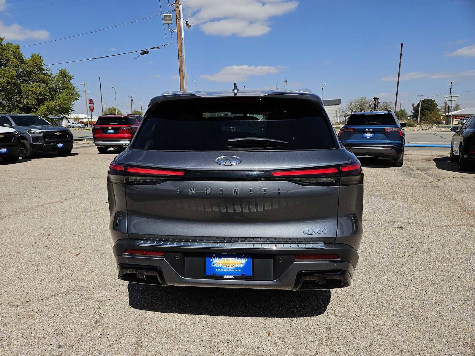 Used 2023 INFINITI QX60 Luxe w/ Cargo Package image 7