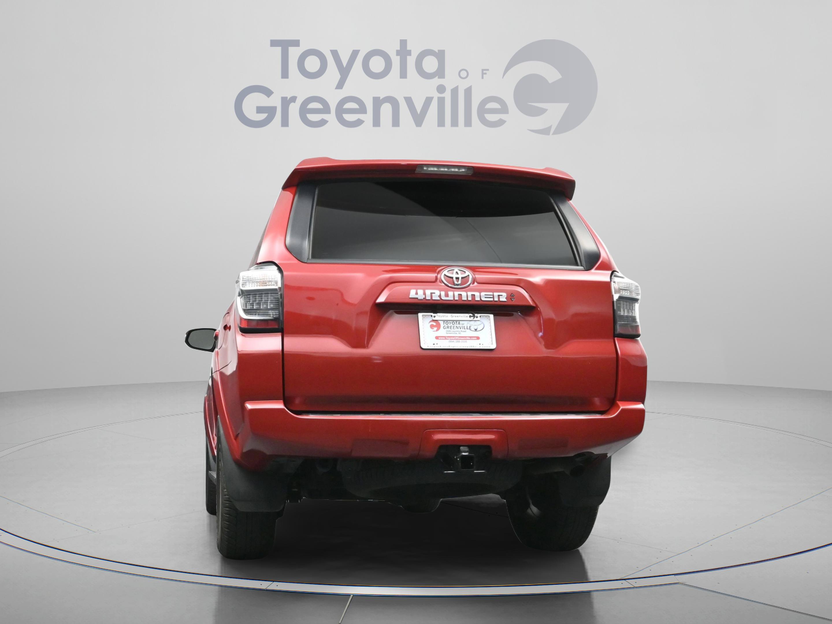 Certified 2024 Toyota 4Runner SR5 AWD/4WD image 11