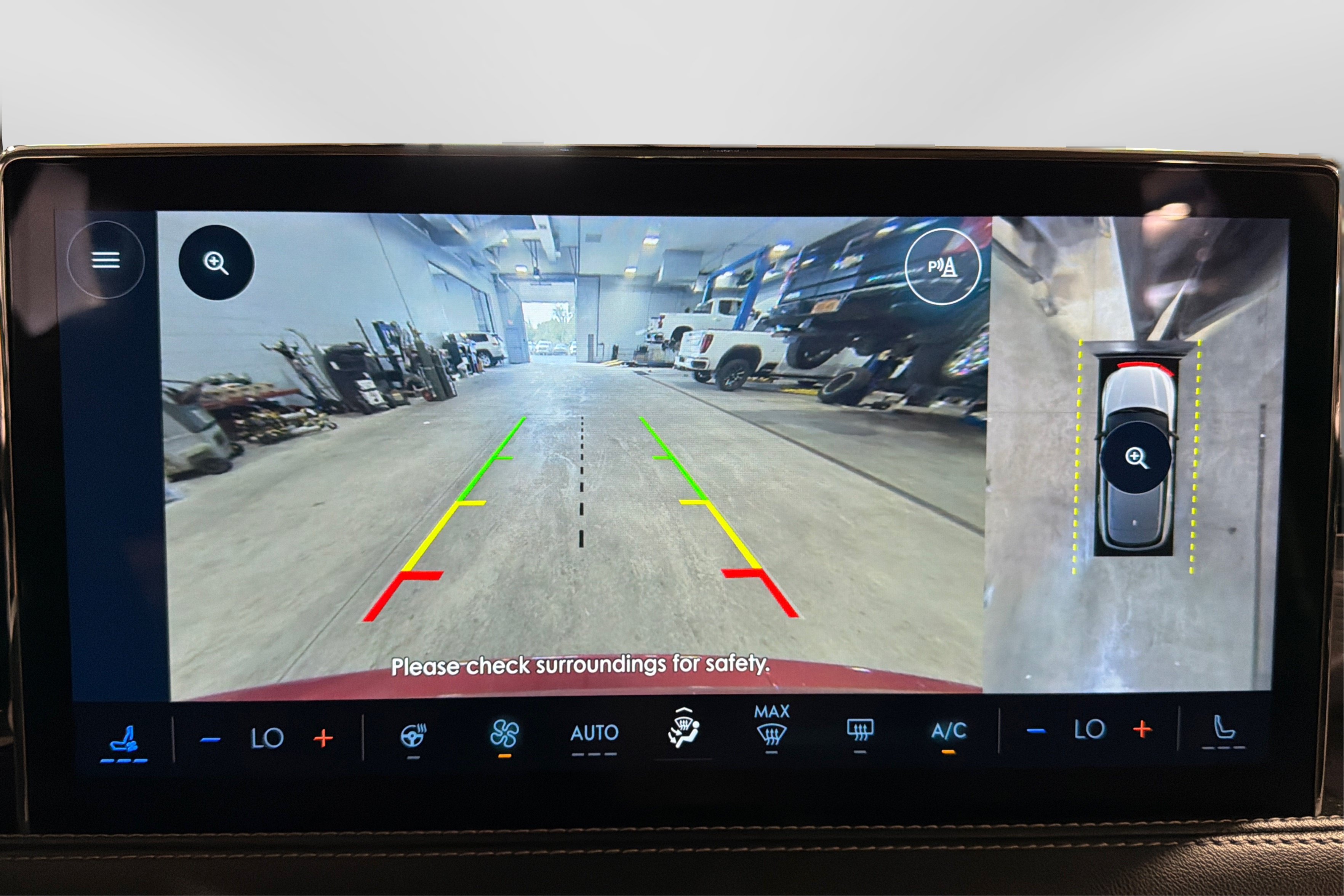 Used 2023 Lincoln Corsair Reserve w/ Equipment Group 201A AWD/4WD image 30