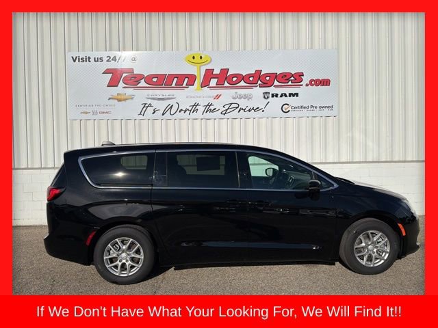 New 2026 Chrysler Voyager LX video 1