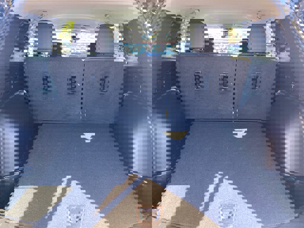 Used 2024 Chevrolet Blazer LT w/ Sound & Technology Package image 16