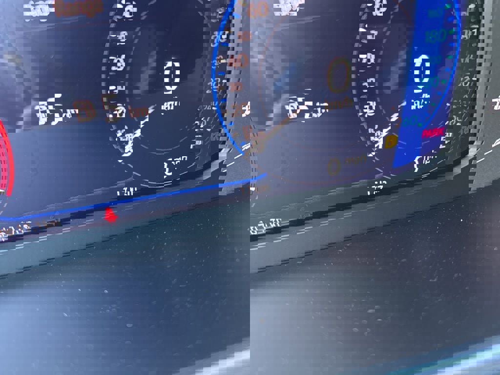 New 2026 Volkswagen Taos SEL image 21