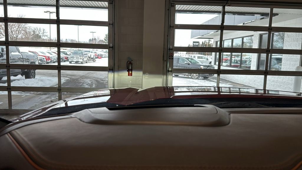 Used 2025 GMC Sierra 1500 AT4 w/ AT4 Premium Package image 36