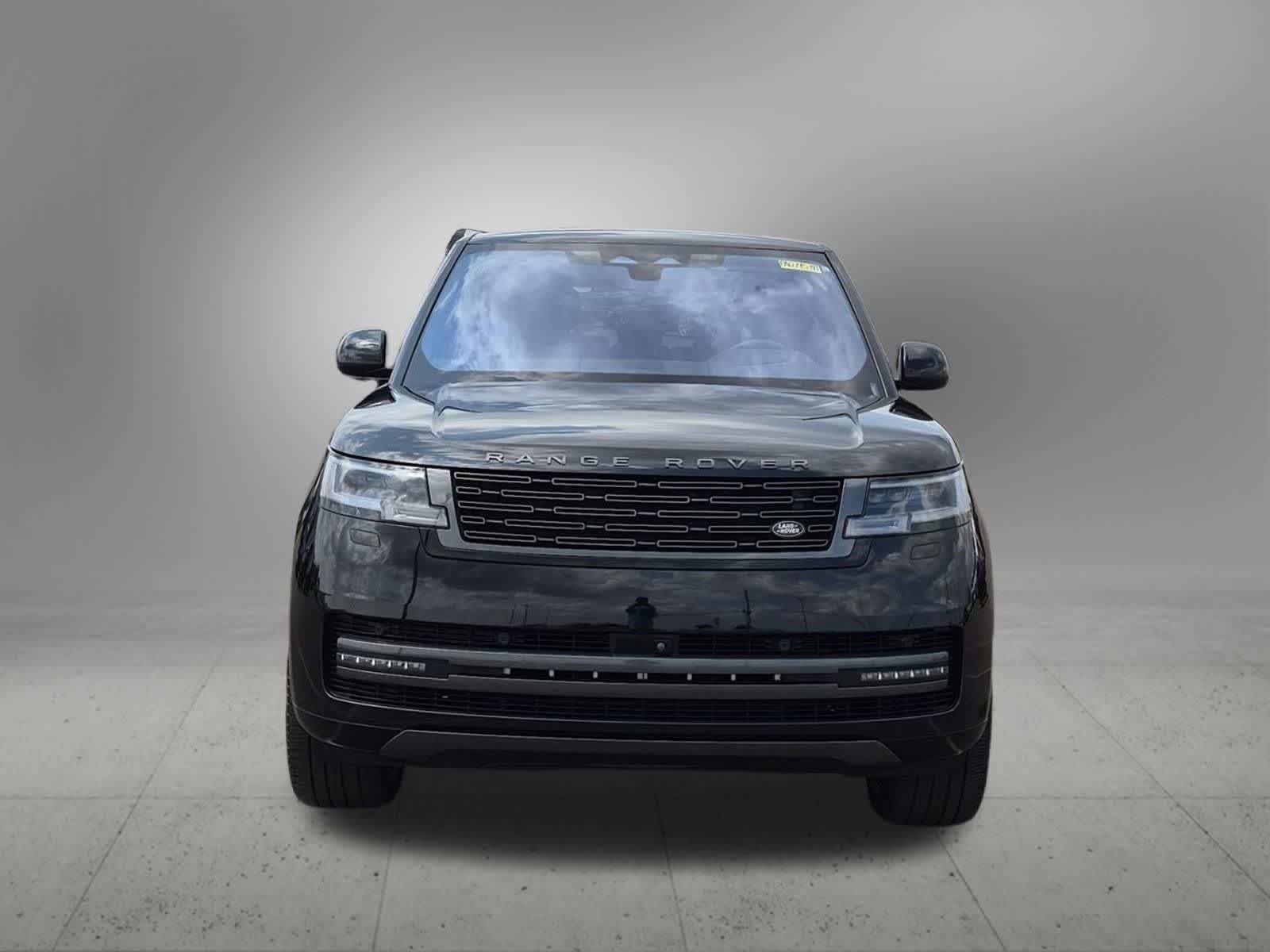 Certified 2023 Land Rover Range Rover First Edition AWD/4WD image 9