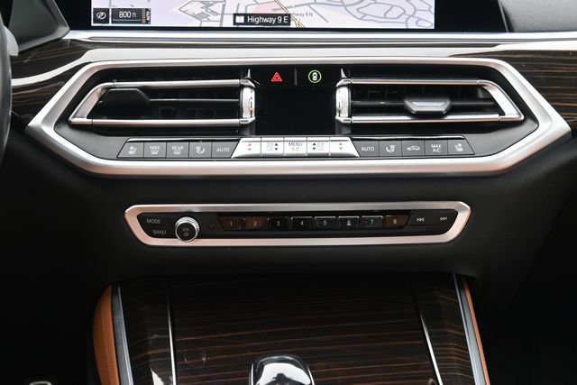 Used 2021 BMW X5 M50i w/ Dynamic Handling Package image 18