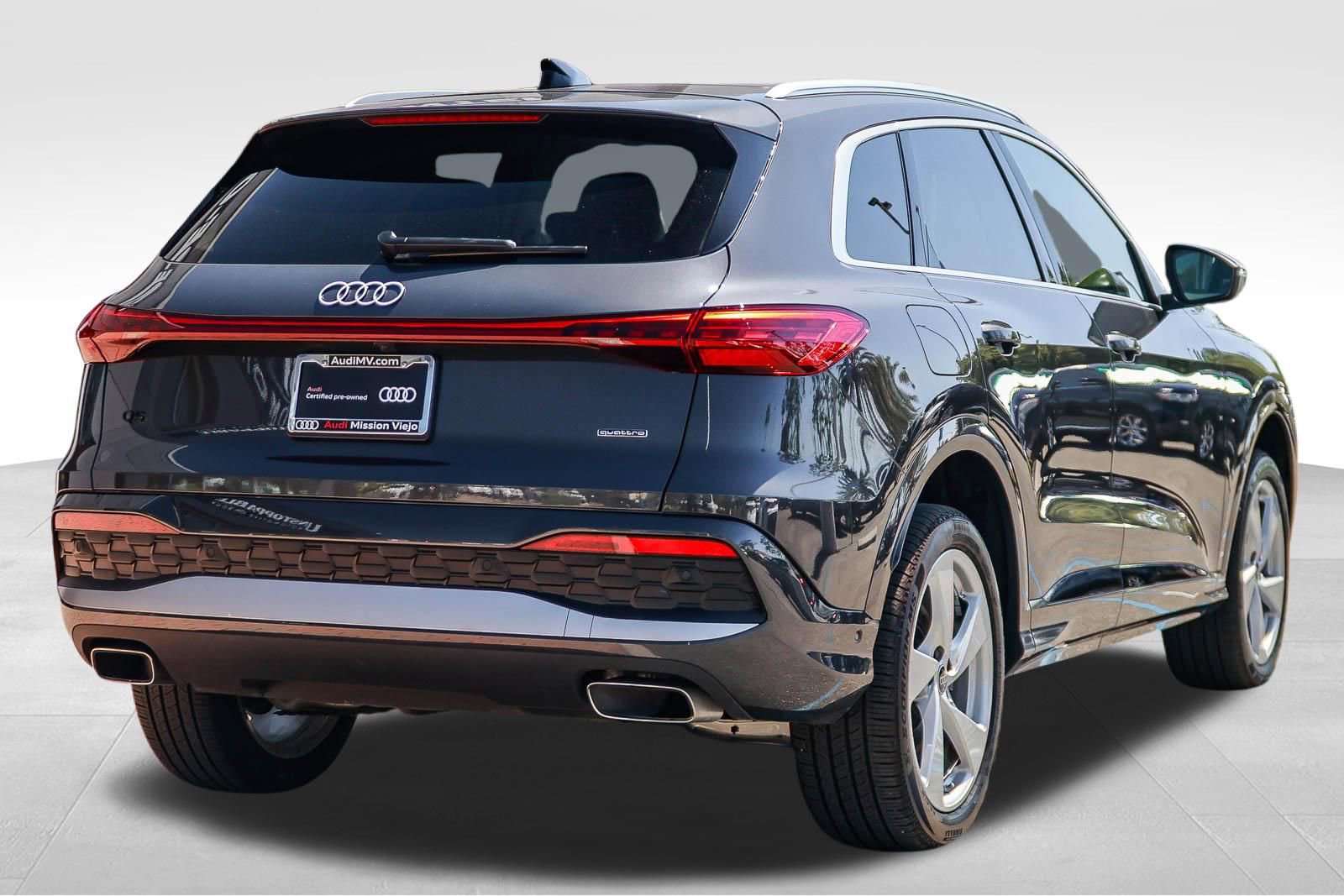 Certified 2025 Audi Q5 Premium Plus w/ Premium Plus image 8
