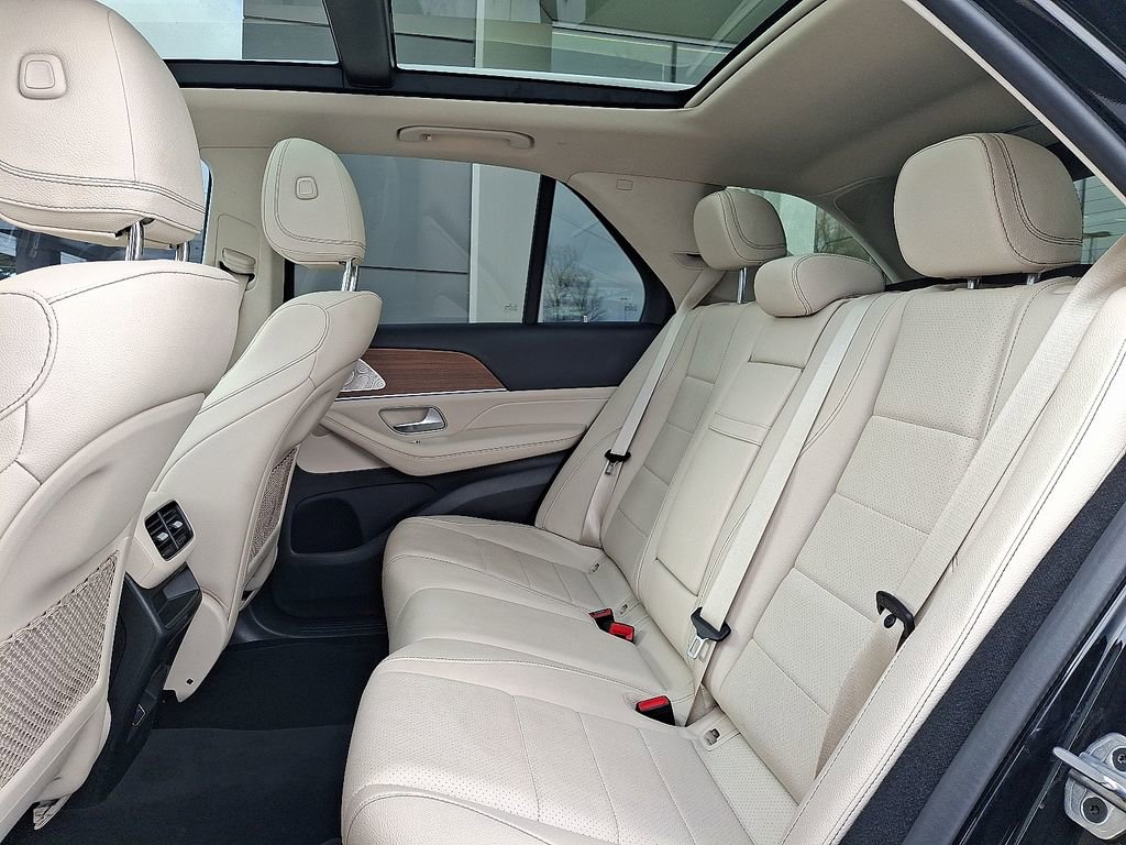 Used 2024 Mercedes-Benz GLE 350 4MATIC image 9