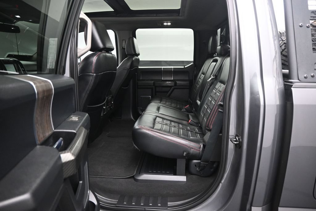 Used 2021 Ford F250 Lariat w/ Lariat Ultimate Package AWD/4WD image 20