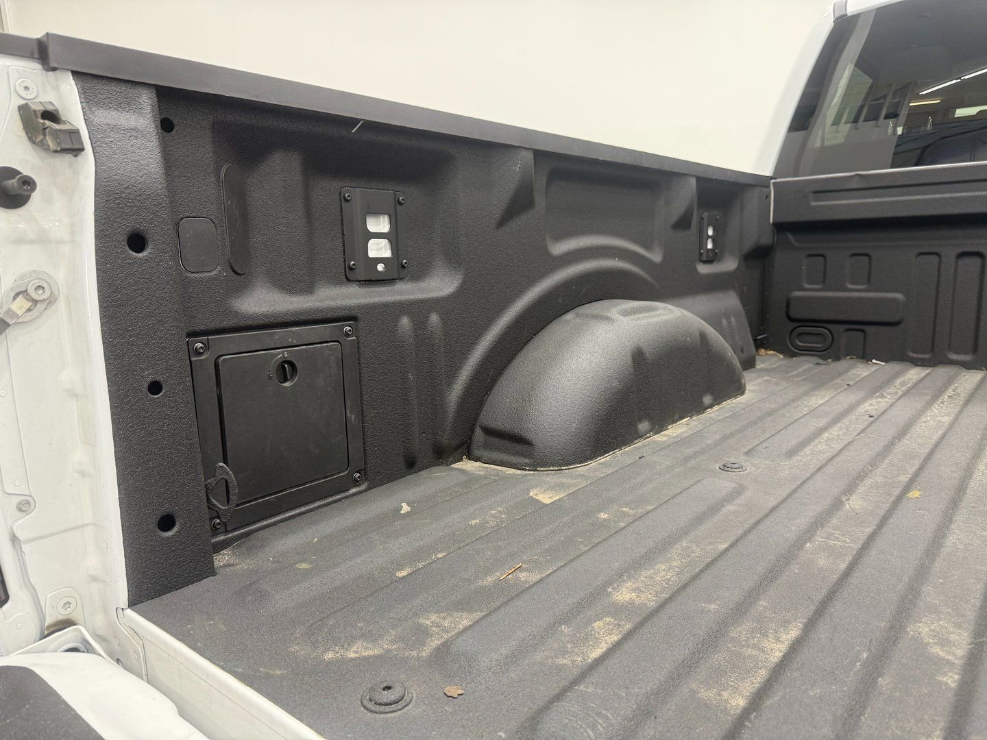 Used 2024 Ford F150 XLT w/ Tow/Haul Package image 37