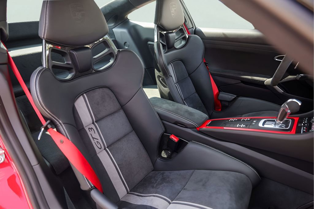Used 2018 Porsche 911 GT3 RWD image 30