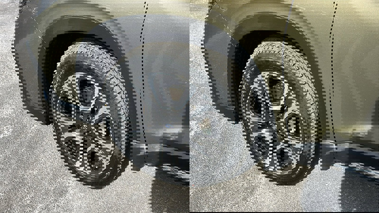 Certified 2023 Subaru Ascent Limited image 9