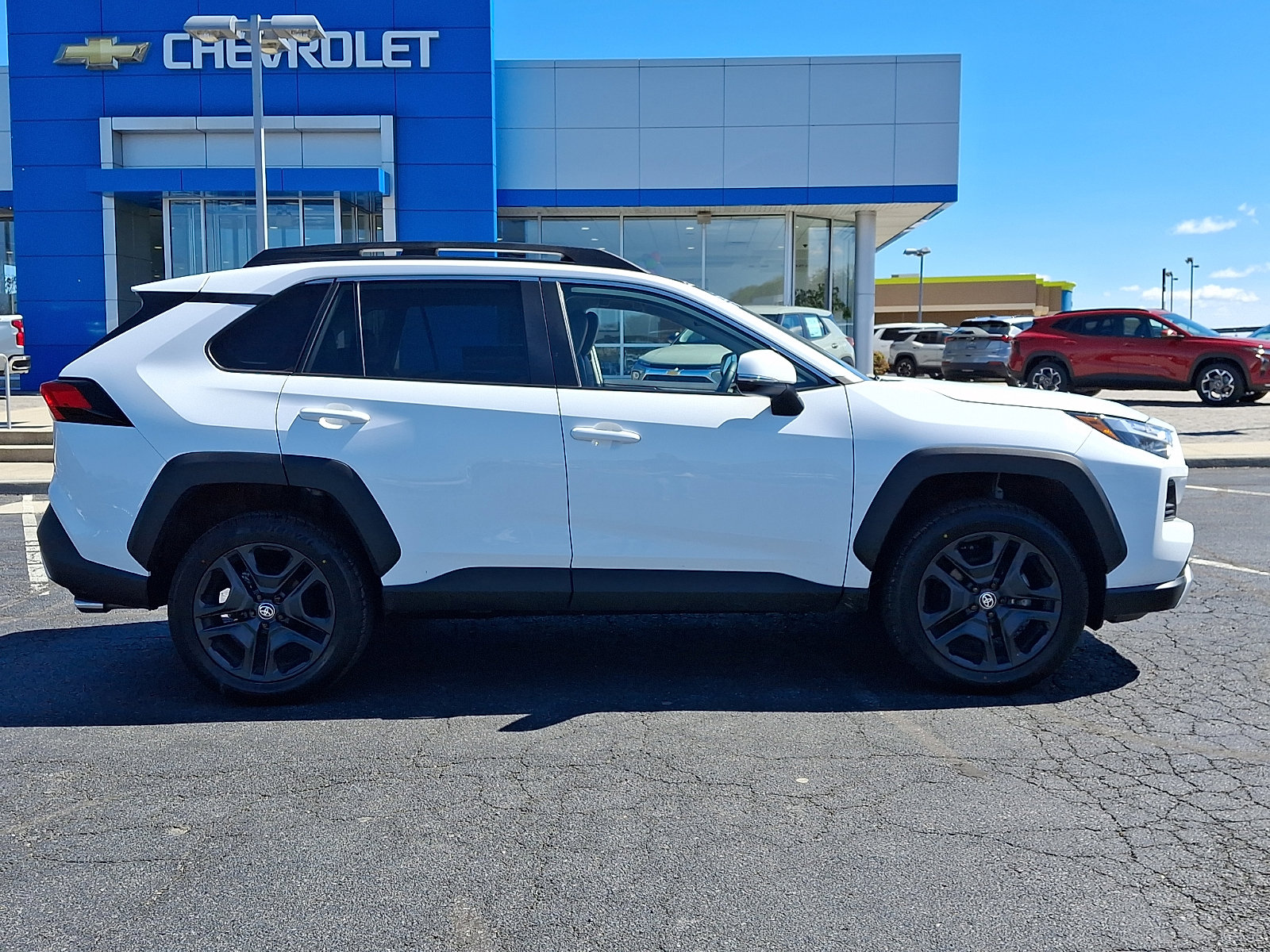 Used 2024 Toyota RAV4 Adventure image 7