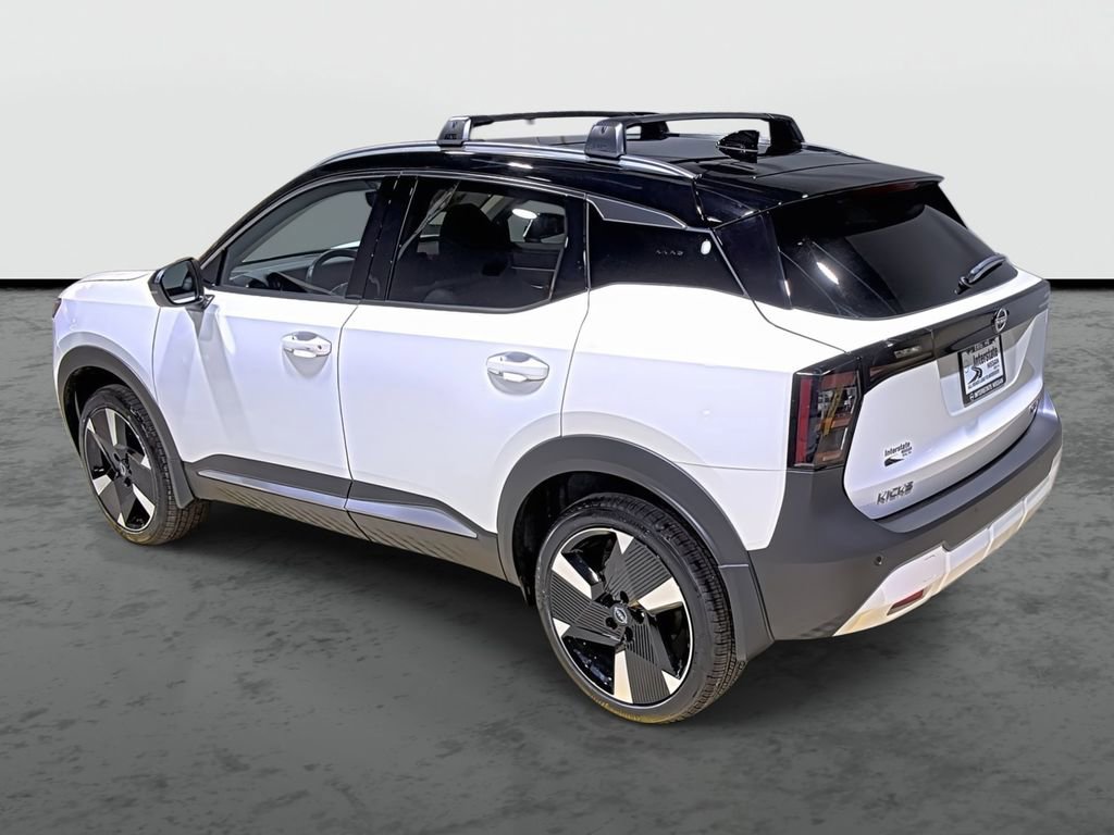 New 2026 Nissan Kicks SR w/ Illumination Package AWD/4WD image 2