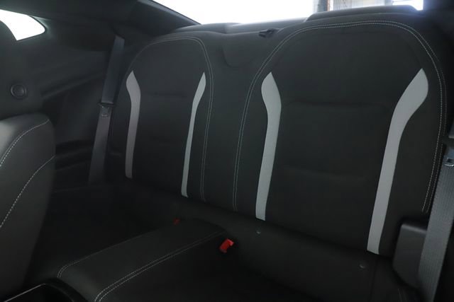 Used 2021 Chevrolet Camaro LT w/ Technology Package image 23