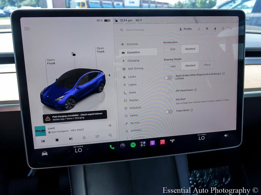 Used 2024 Tesla Model Y Long Range AWD/4WD image 24
