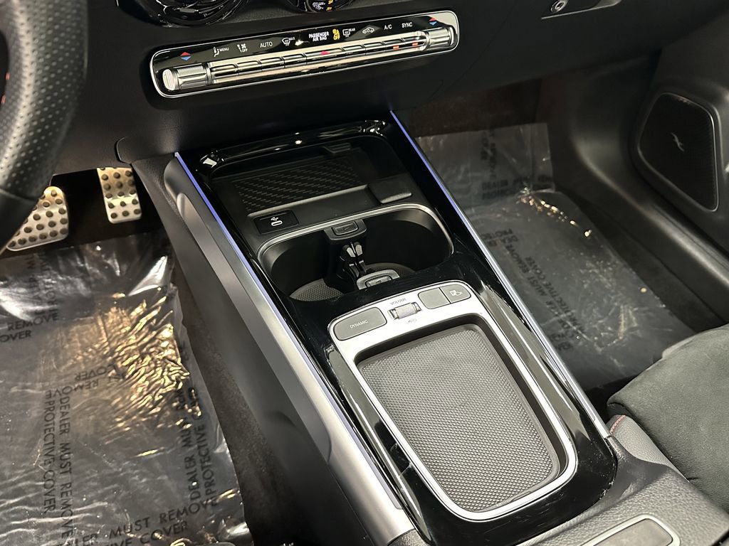 Certified 2025 Mercedes-Benz GLB 250 image 31