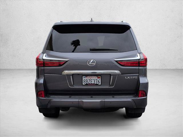 Used 2018 Lexus LX 570 4WD w/ Luxury Package image 7