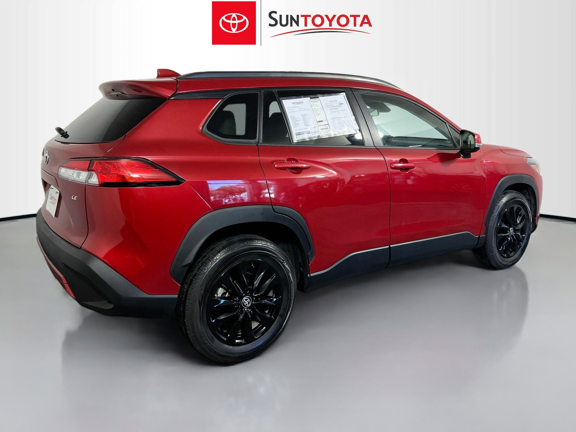 Used 2022 Toyota Corolla Cross LE image 4