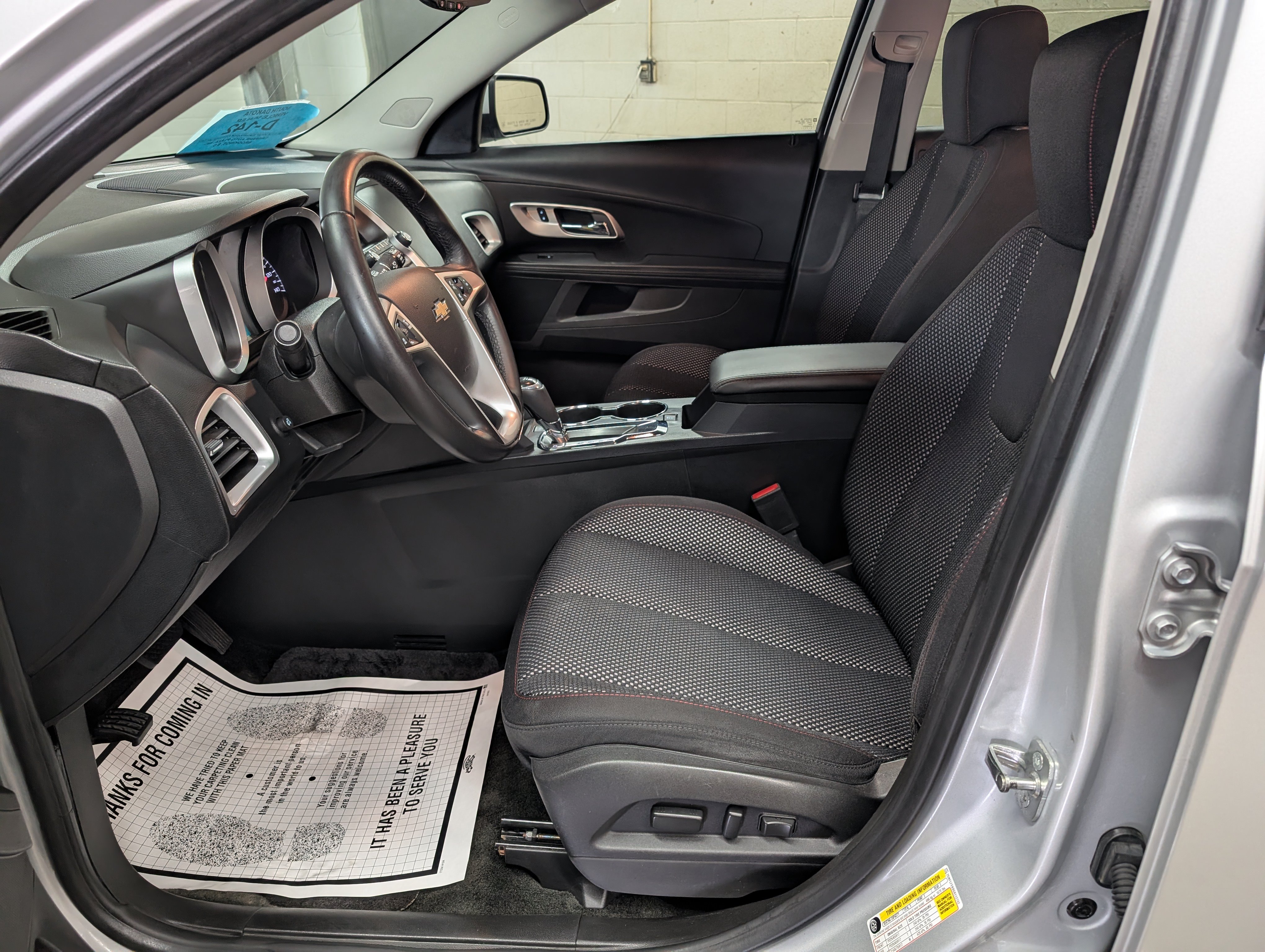 Used 2016 Chevrolet Equinox LT w/ Convenience Package AWD/4WD image 11