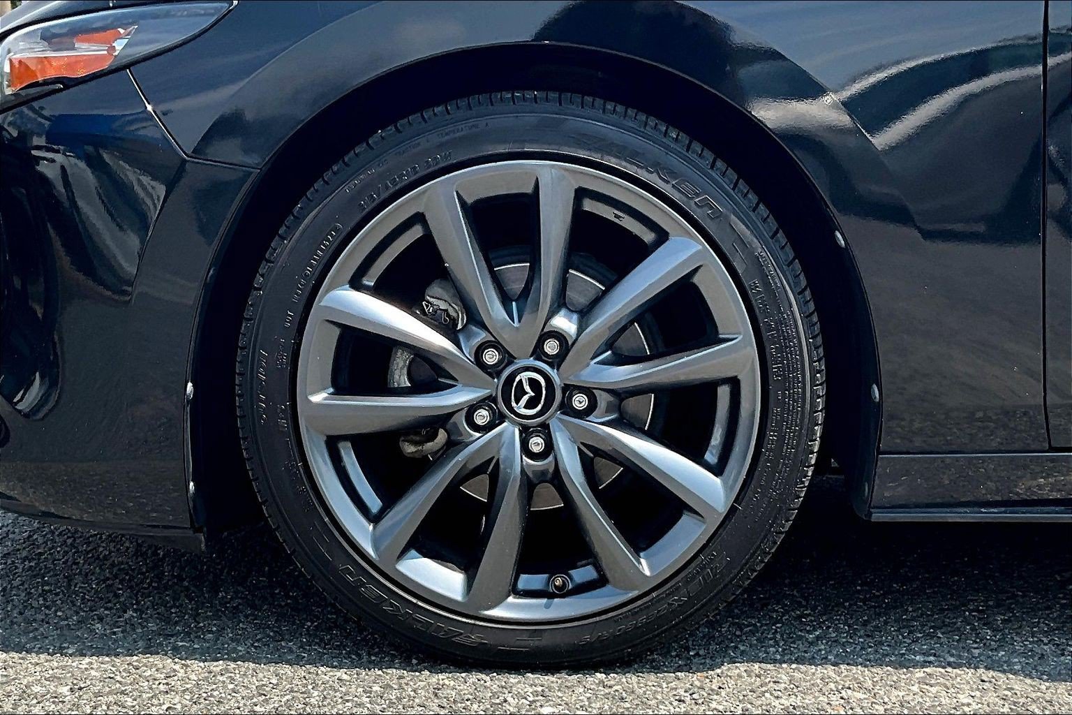 Used 2019 MAZDA MAZDA3 Hatchback w/ Preferred Package FWD image 7