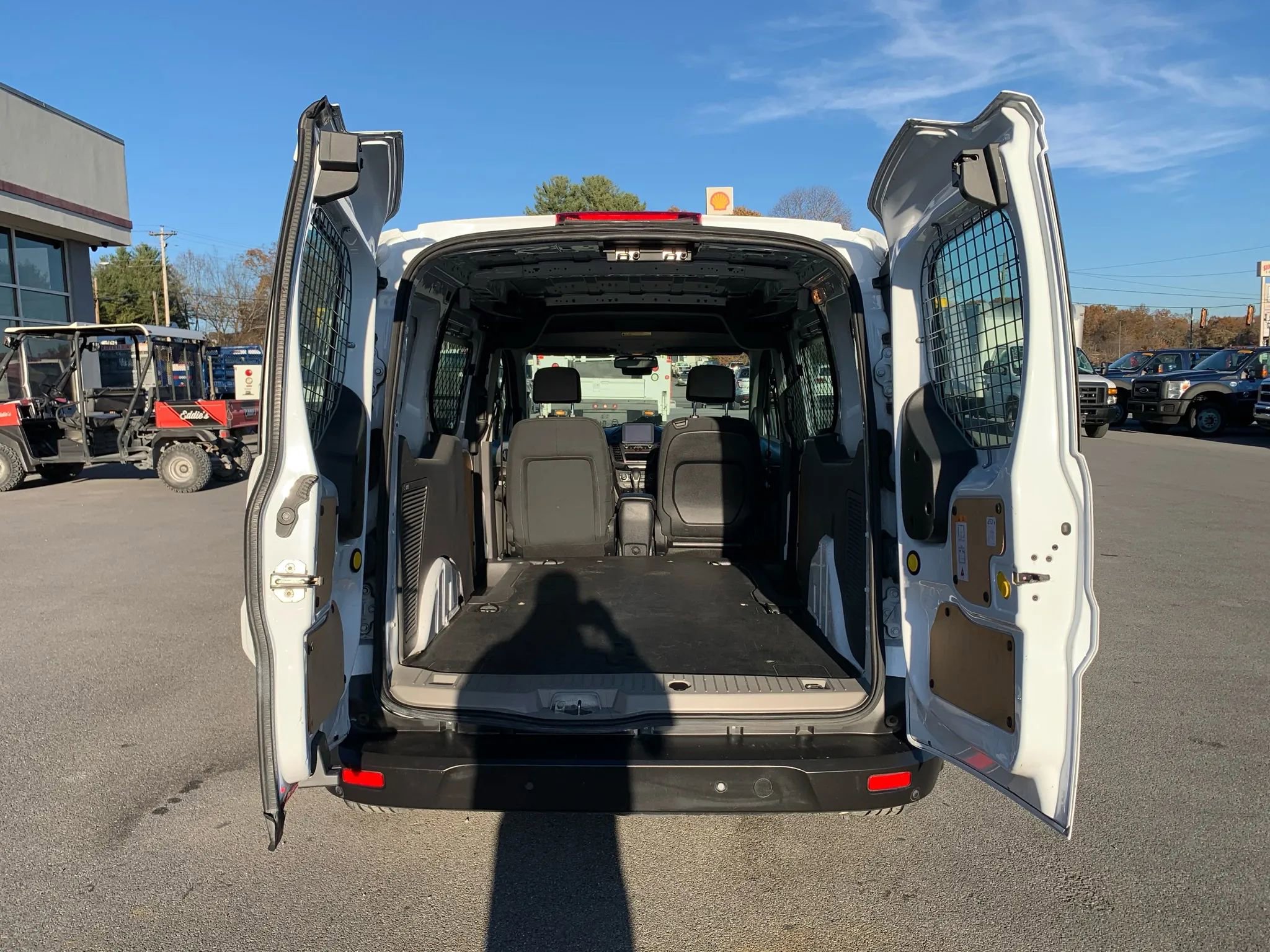 Used 2019 Ford Transit Connect XLT image 27