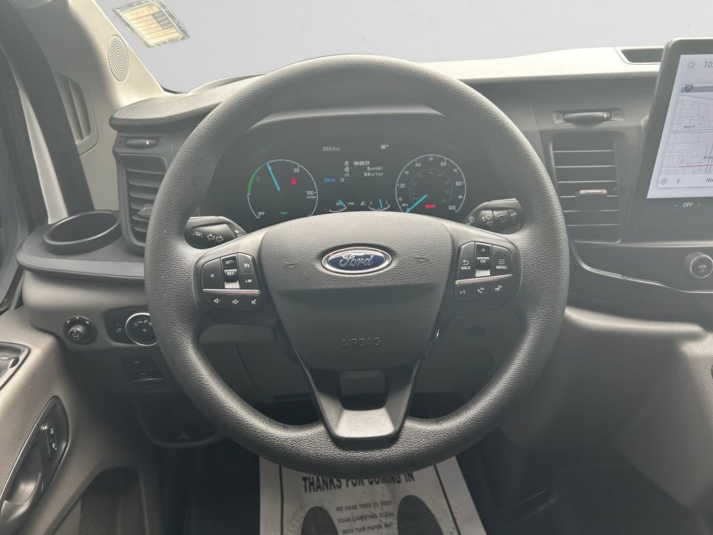 Used 2024 Ford E-Transit Low Roof RWD image 4