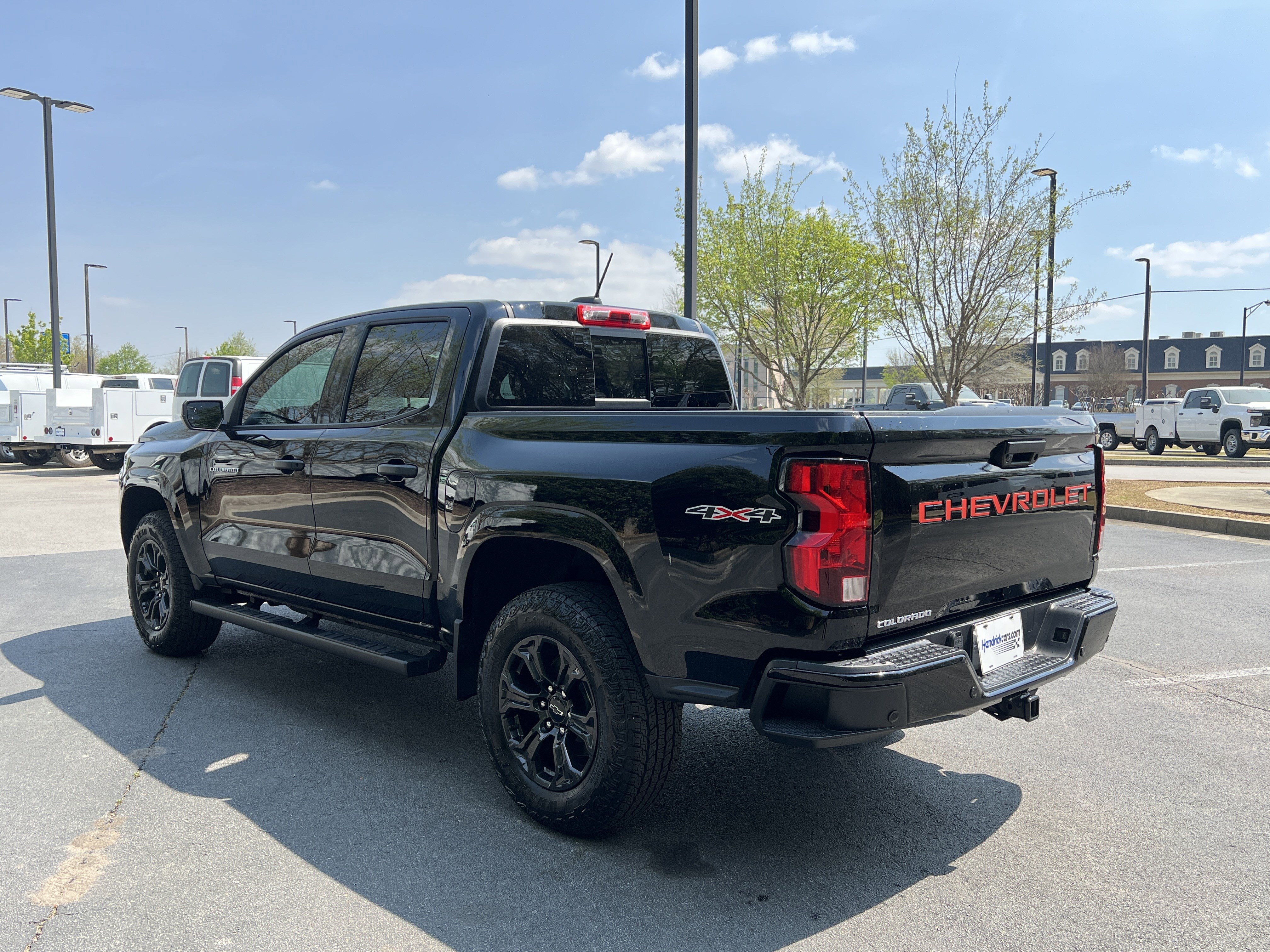 Used 2025 Chevrolet Colorado W/T w/ Advanced Trailering Package image 7
