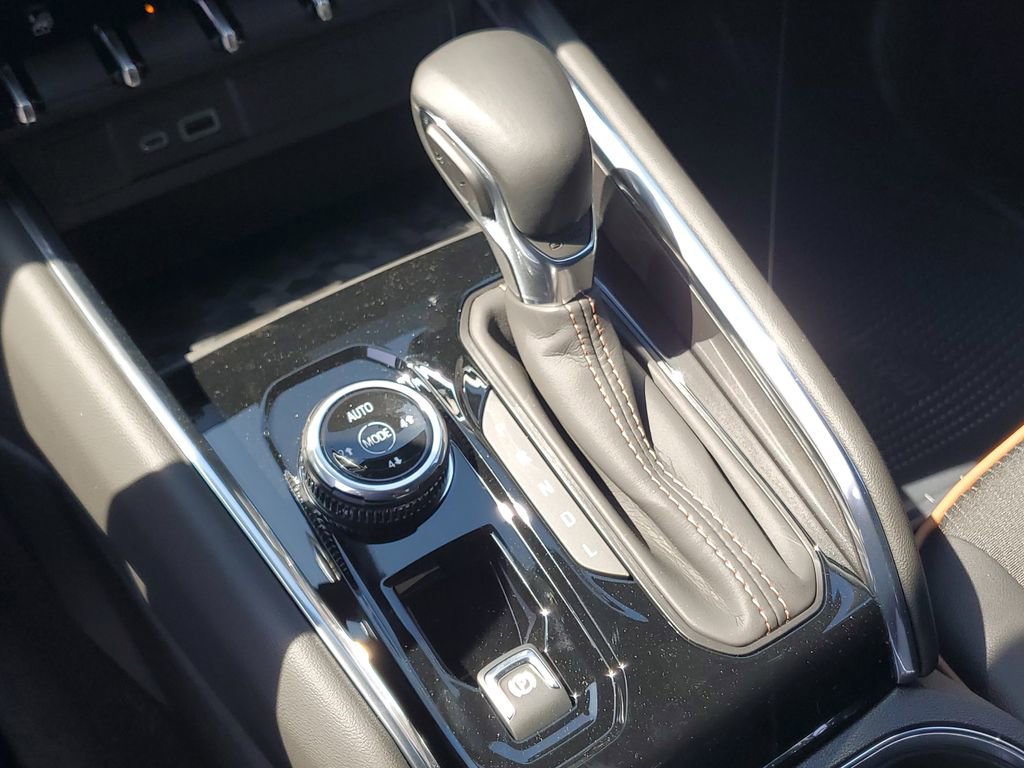 New 2026 GMC Canyon AT4 image 14