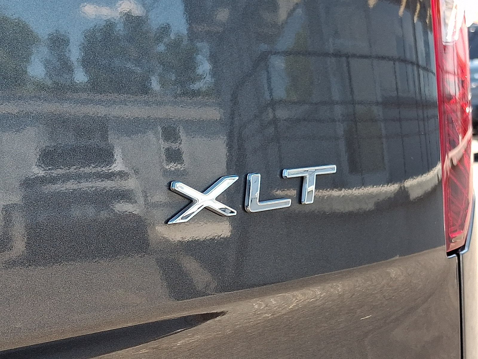 Used 2021 Ford Transit Connect XLT FWD image 31