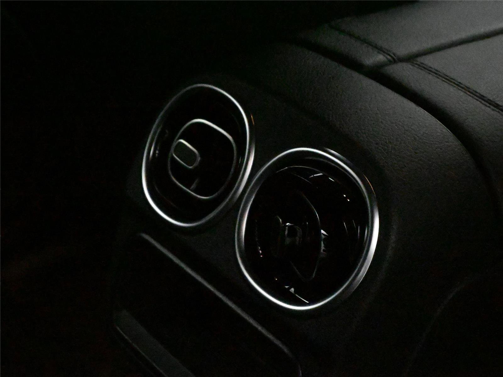 Used 2023 Mercedes-Benz C 300 4MATIC Sedan image 27