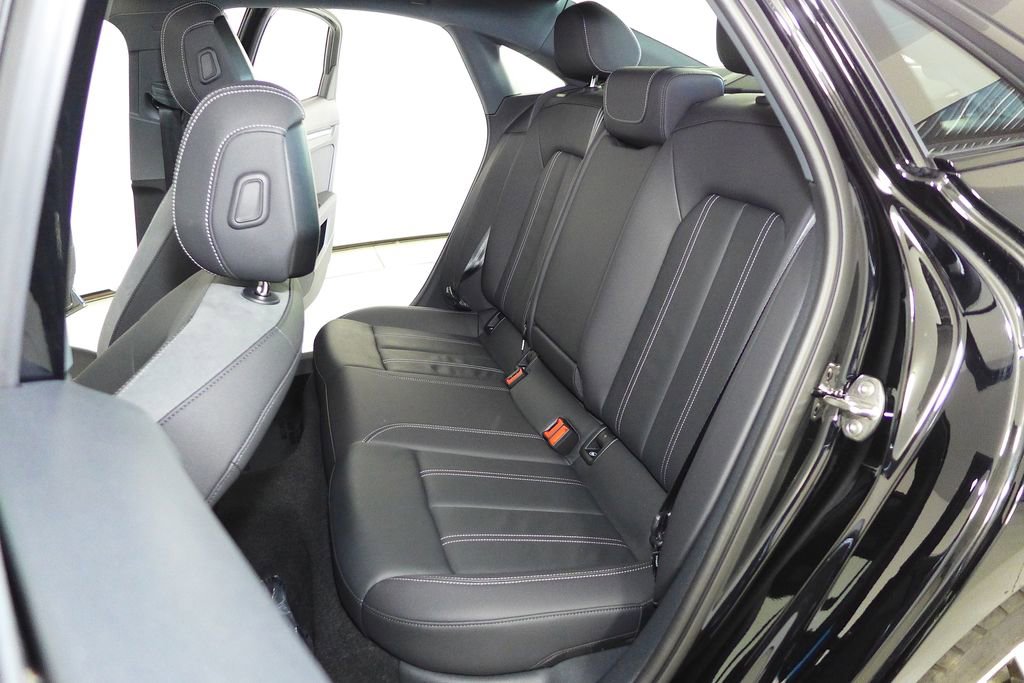 Used 2025 Audi A3 2.0T Premium w/ Black Optic Package image 21