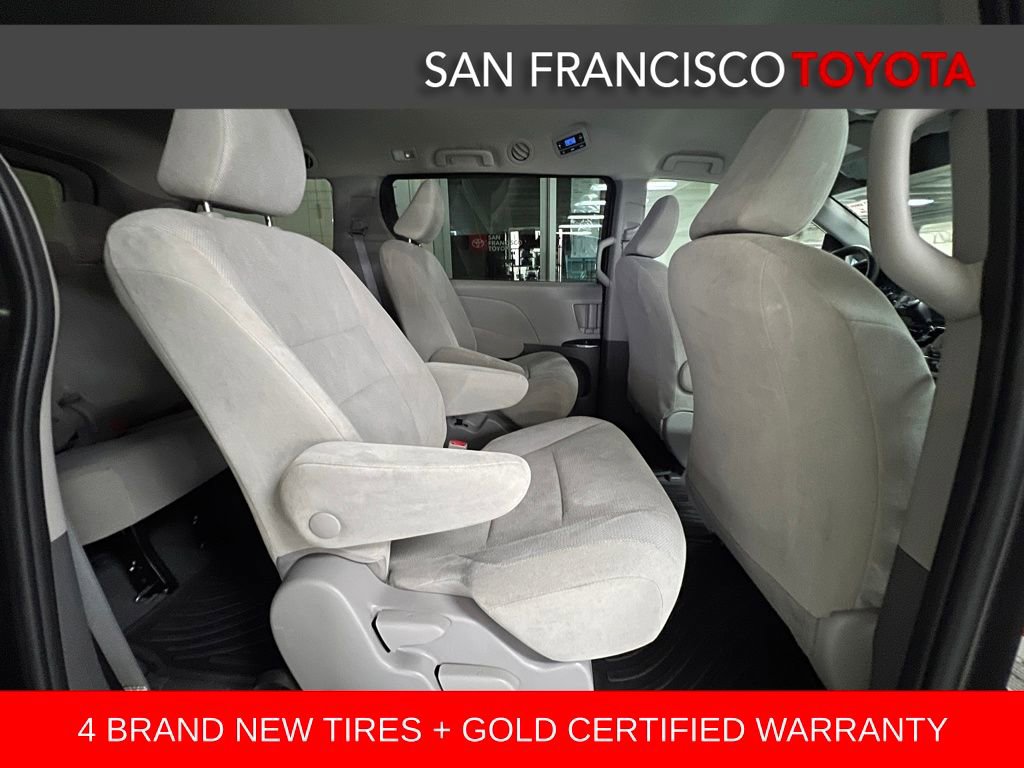 Certified 2020 Toyota Sienna L image 16