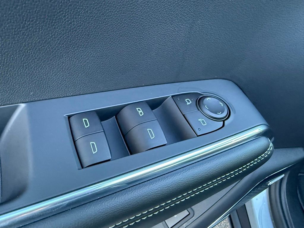 New 2026 GMC Acadia Elevation w/ LPO, Cargo Package image 22