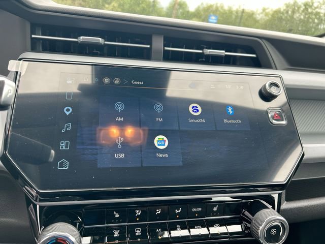 New 2027 Chevrolet Bolt LT w/ Comfort Package FWD image 13