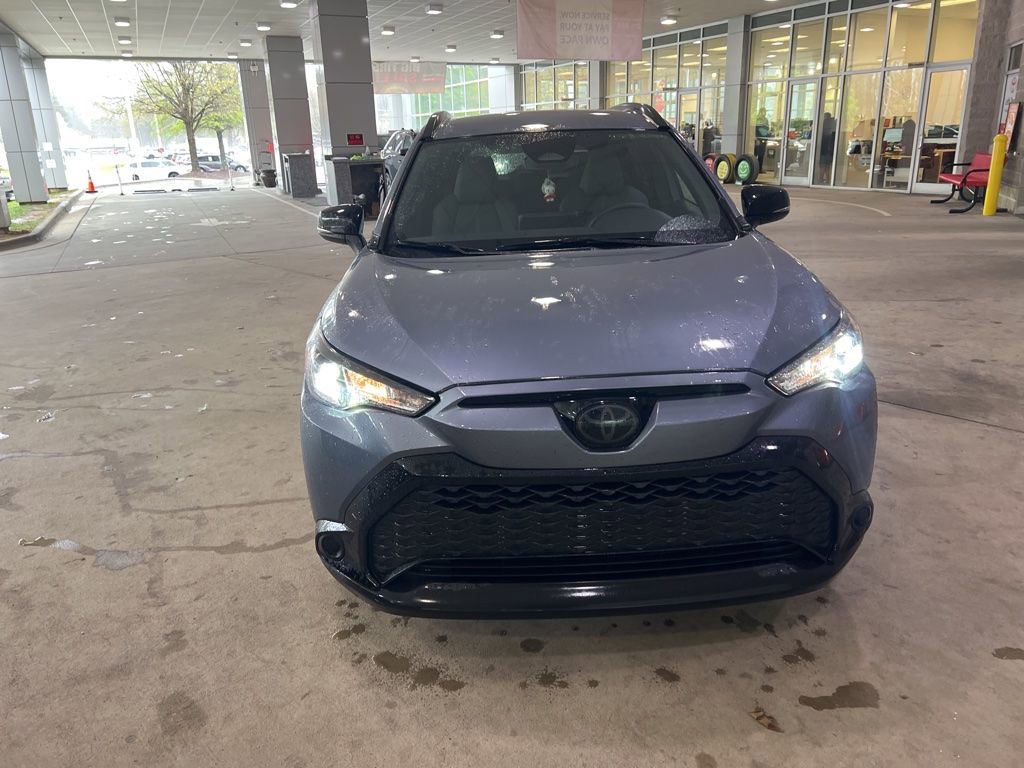 Used 2025 Toyota Corolla Cross AWD Hybrid image 4