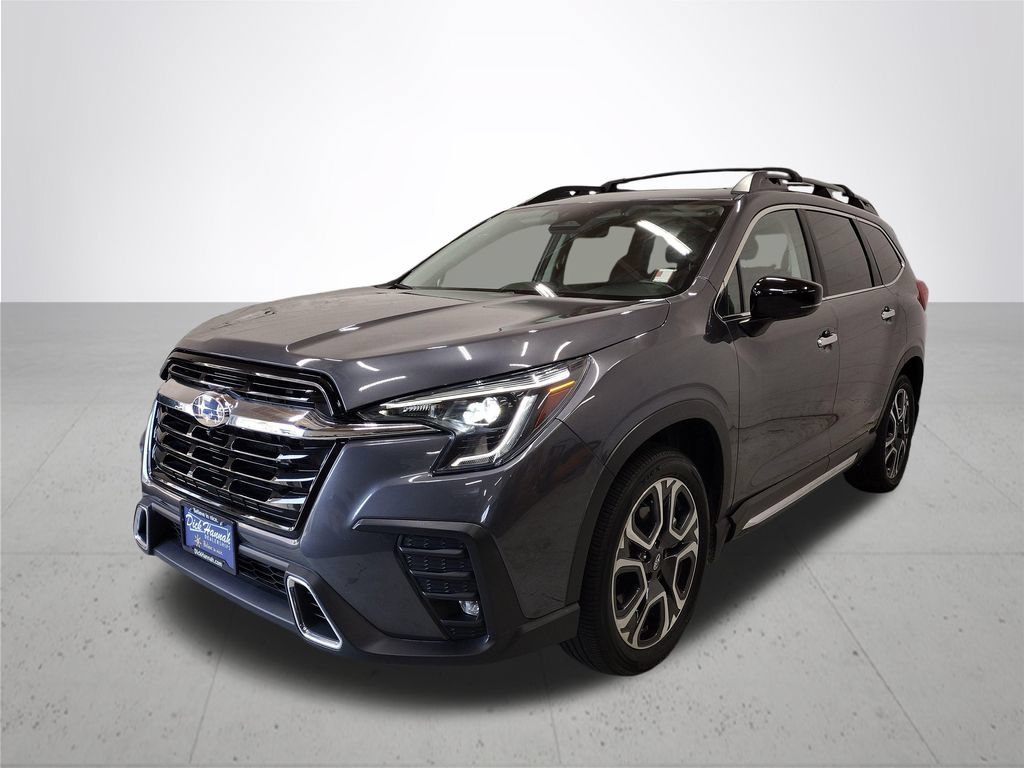 Used 2024 Subaru Ascent Touring AWD/4WD image 2