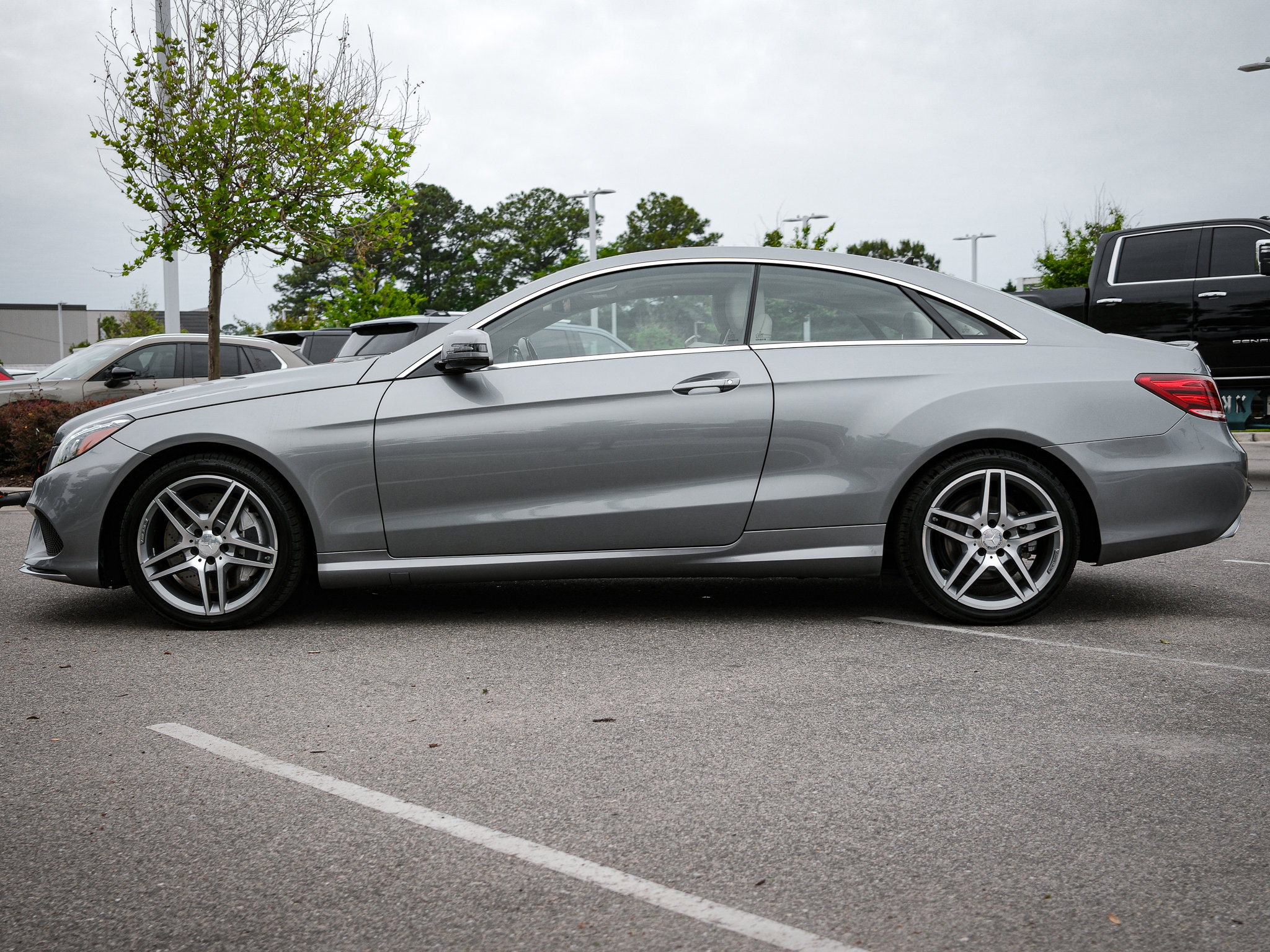 Used 2014 Mercedes-Benz E 550 Coupe image 7